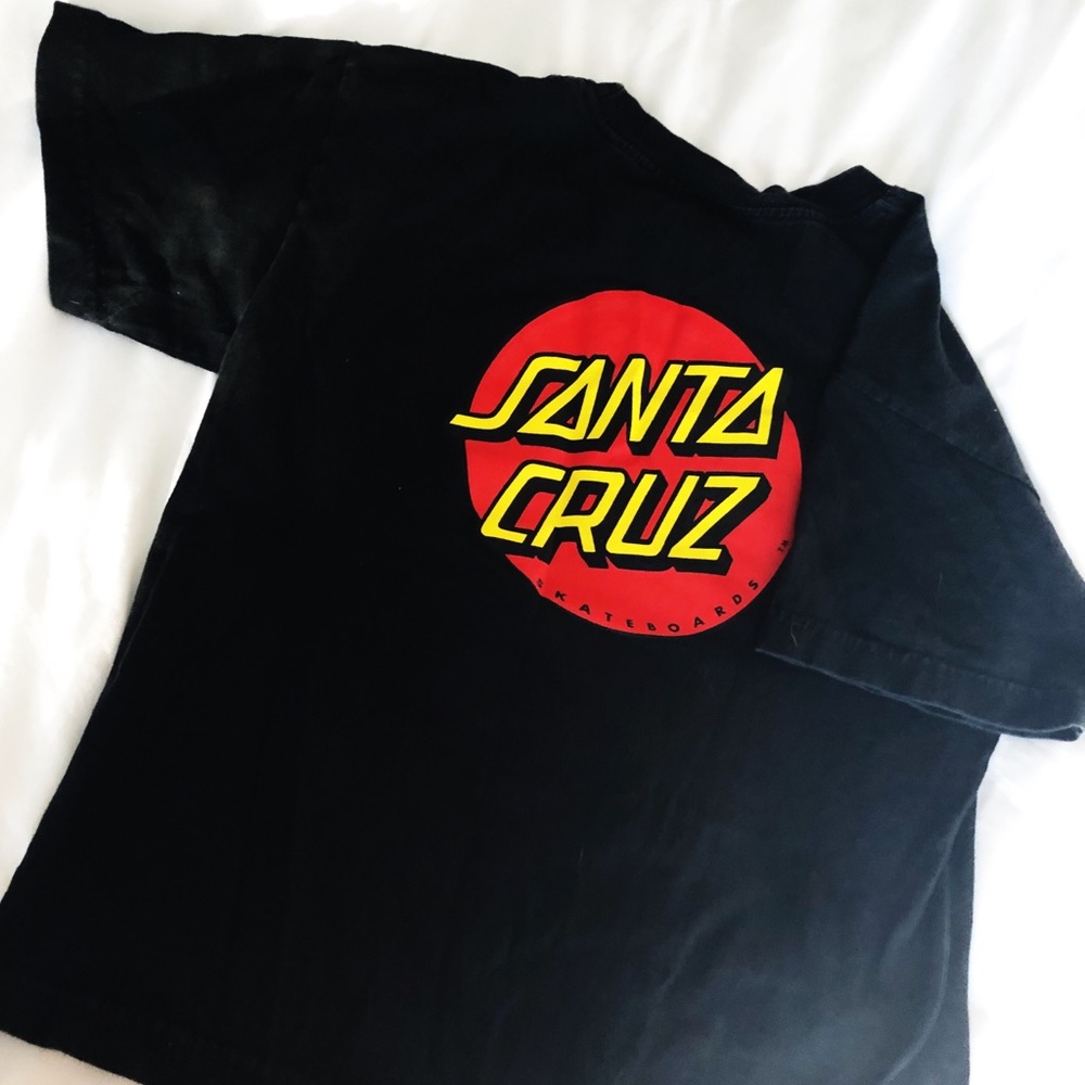 Santa Cruz t shirt